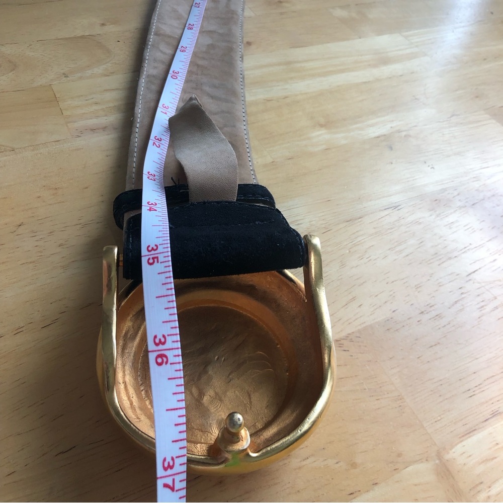 Donna Karan Vintage Luxury Couture Wide Black Suede Belt with Gold Medallion - Picture 12 of 15